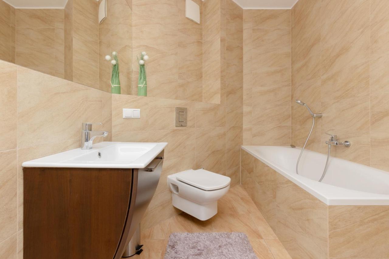 Warsaw Slominskiego Apartment By Noclegi Renters Exterior foto
